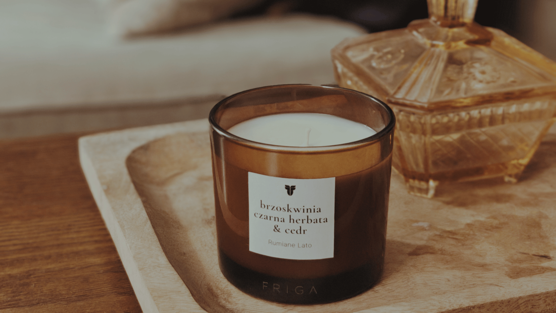 Zmysłowe świece zapachowe Friga – kompozycje, które pobudzają