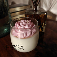 Świeca zapachowa naturalna  -  Lotos | Irys | Mimoza - OM